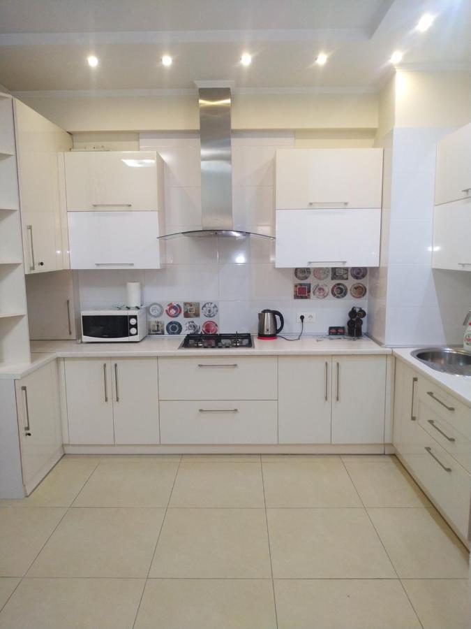 Stefan Cel Mare 1 Studio Кишинёв Экстерьер фото